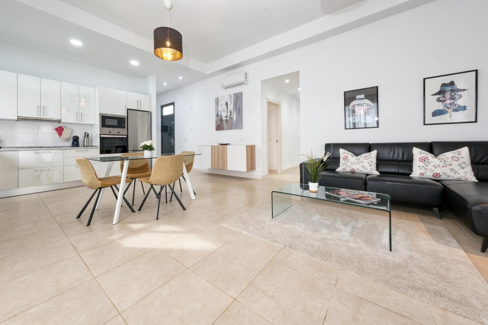 Villa Cassia-Private Pool Aircon, Sat Tv By Lanzarote Vacation Homes ปลายาบลังกา ภายนอก รูปภาพ