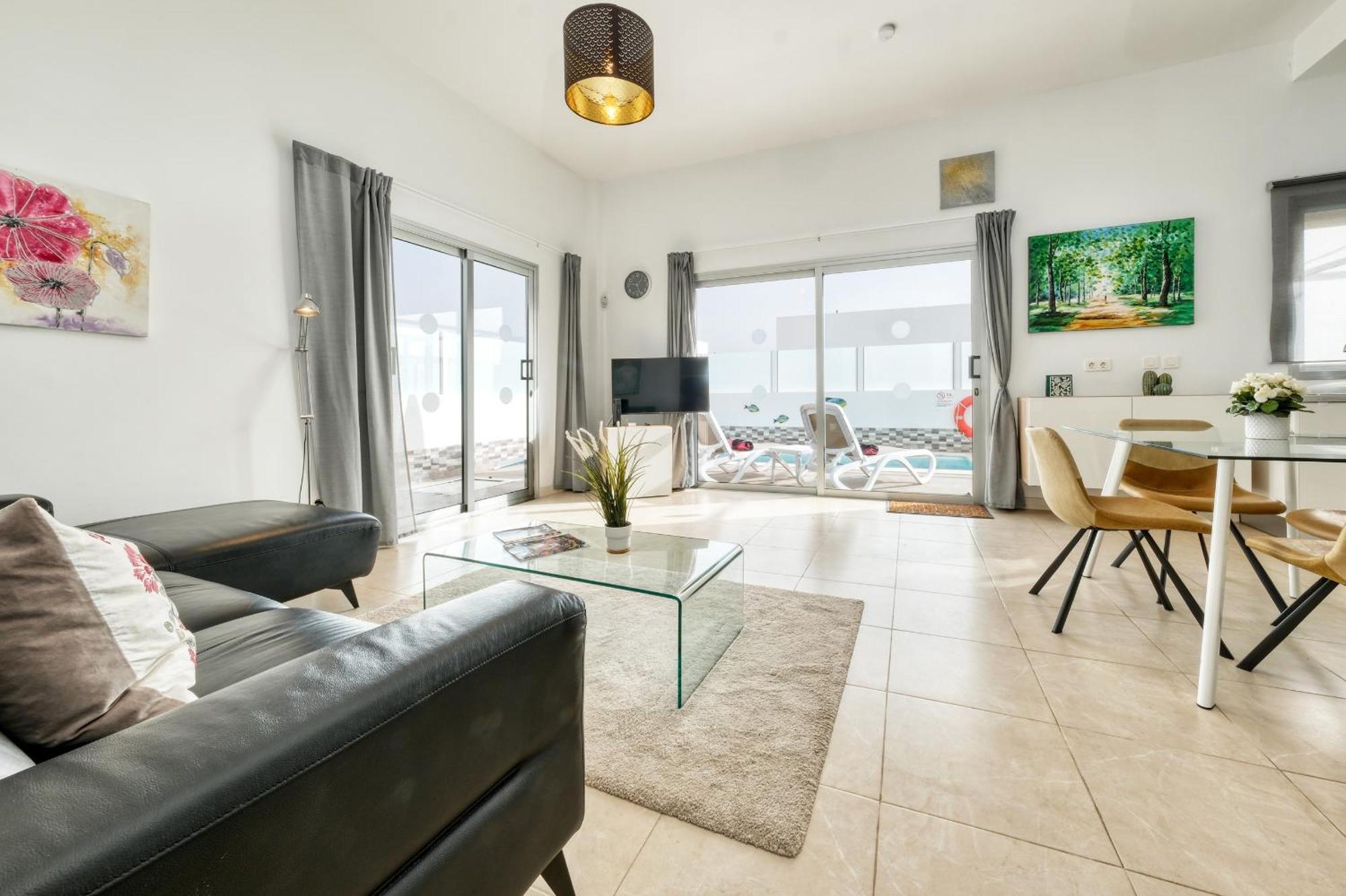 Villa Cassia-Private Pool Aircon, Sat Tv By Lanzarote Vacation Homes ปลายาบลังกา ภายนอก รูปภาพ