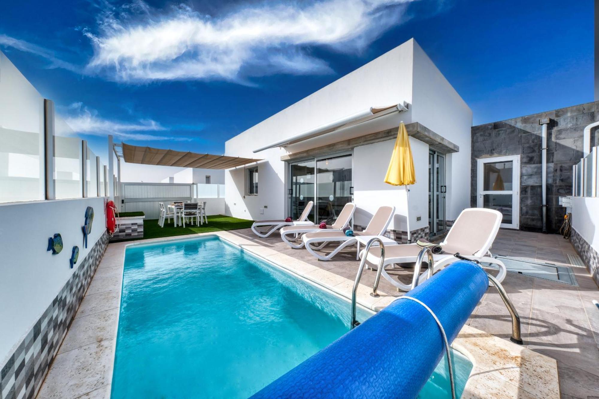 Villa Cassia-Private Pool Aircon, Sat Tv By Lanzarote Vacation Homes ปลายาบลังกา ภายนอก รูปภาพ